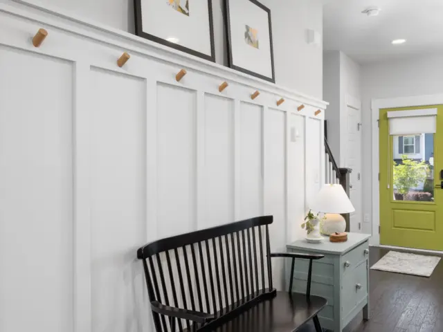 Family Command Center: Simplify Routines, Reduce Chaos, And Stay On Track In 2026